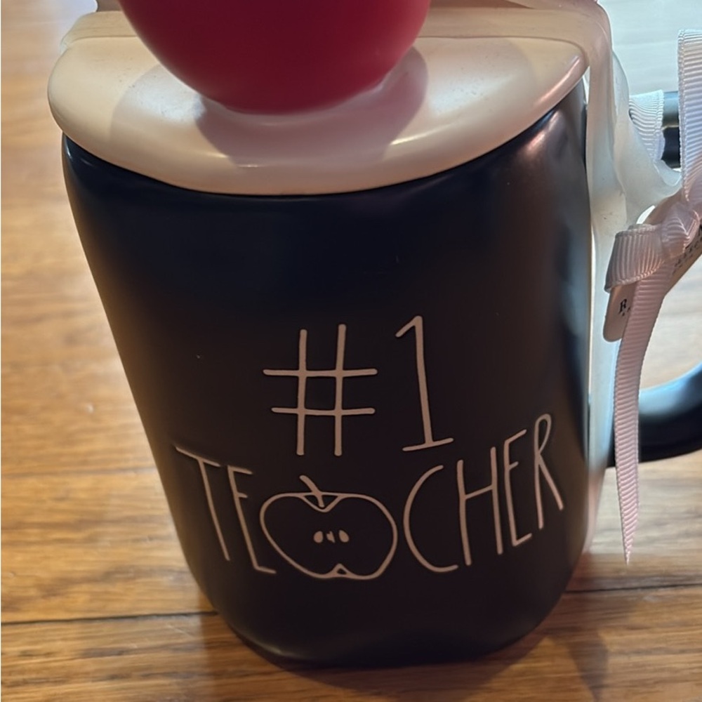 Rea Dunn #1 Teacher Mug with Red Apple/ pencil Topper- NWT